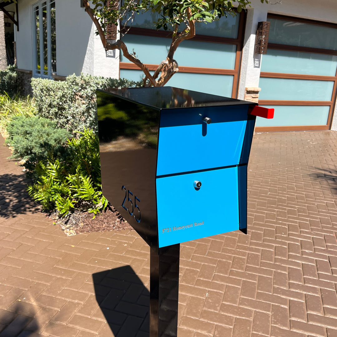 The Retrobox Locking Package Dropbox in - Black Exterior Color