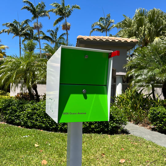 The Retrobox Locking Package Dropbox - White Exterior Color