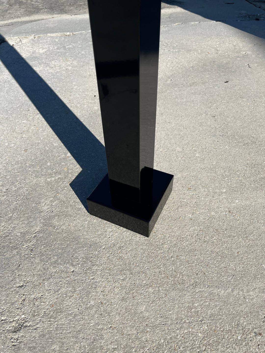 Surface Mount Post (For Retro Box / Uptown Box)