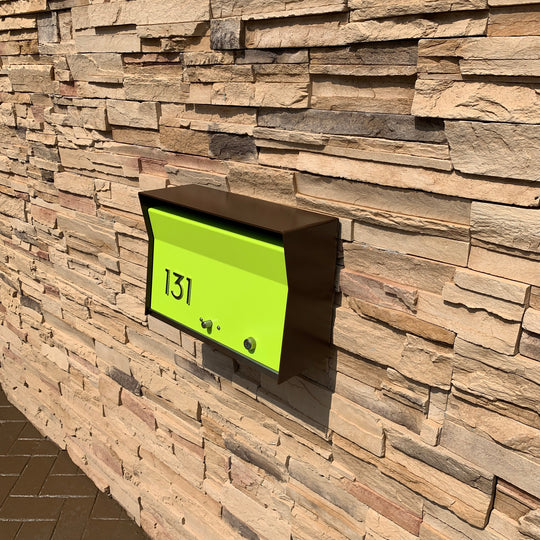 Locking Wall Mounted Mailbox - Brown