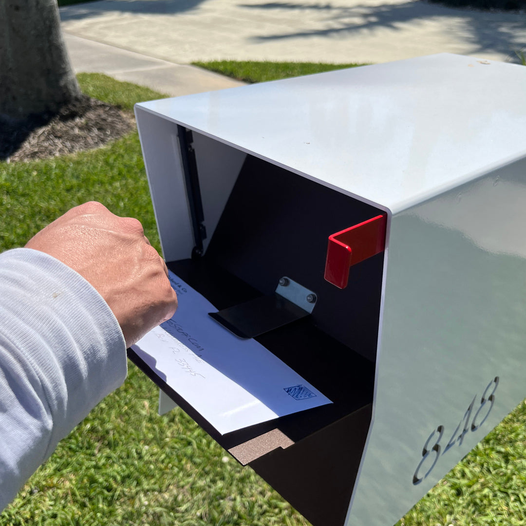 The Retrobox Locking Package Dropbox in - Coconut Exterior Color
