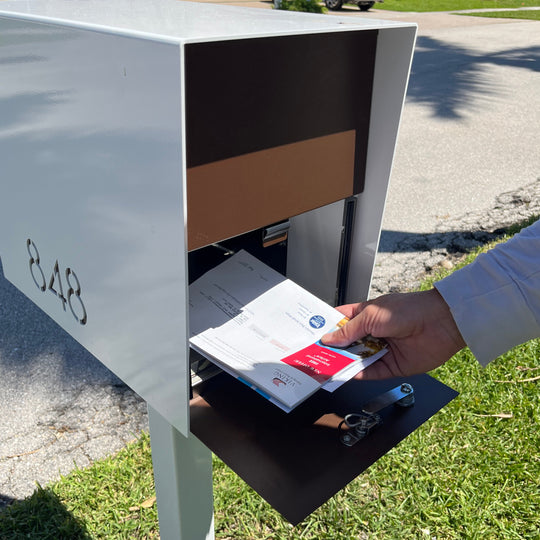 UpTown Box Locking Package Box